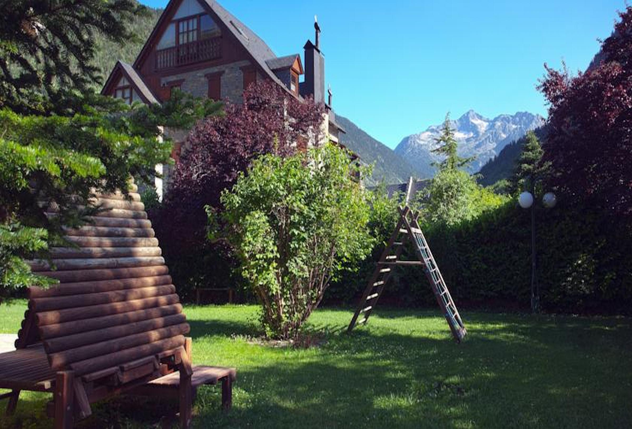 Parador De Arties Kültér fotó